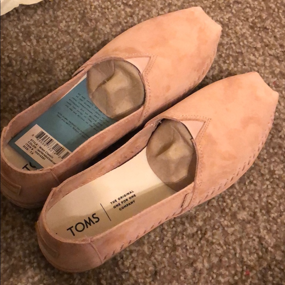 Sand pink suede leather Toms